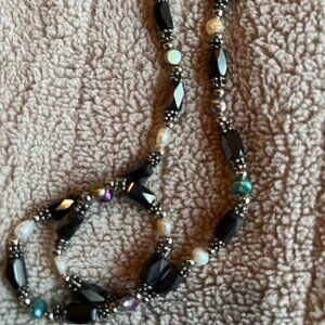 Hematite and jewels magnetic necklace